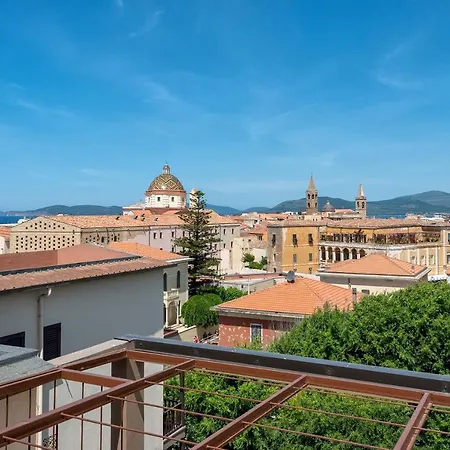 아파트 Amazing Views Of Old Town And The Sea